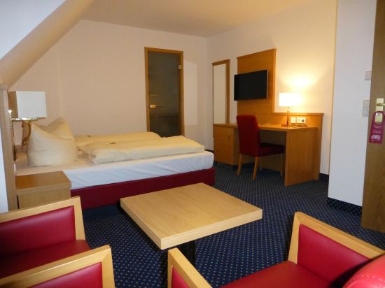 Hotel Gasthof Hirsch — Erbach