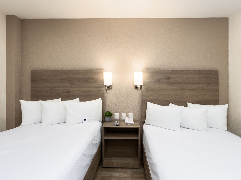 Hotel Mesaluna Short & Long Stay — Juarez — photo 2
