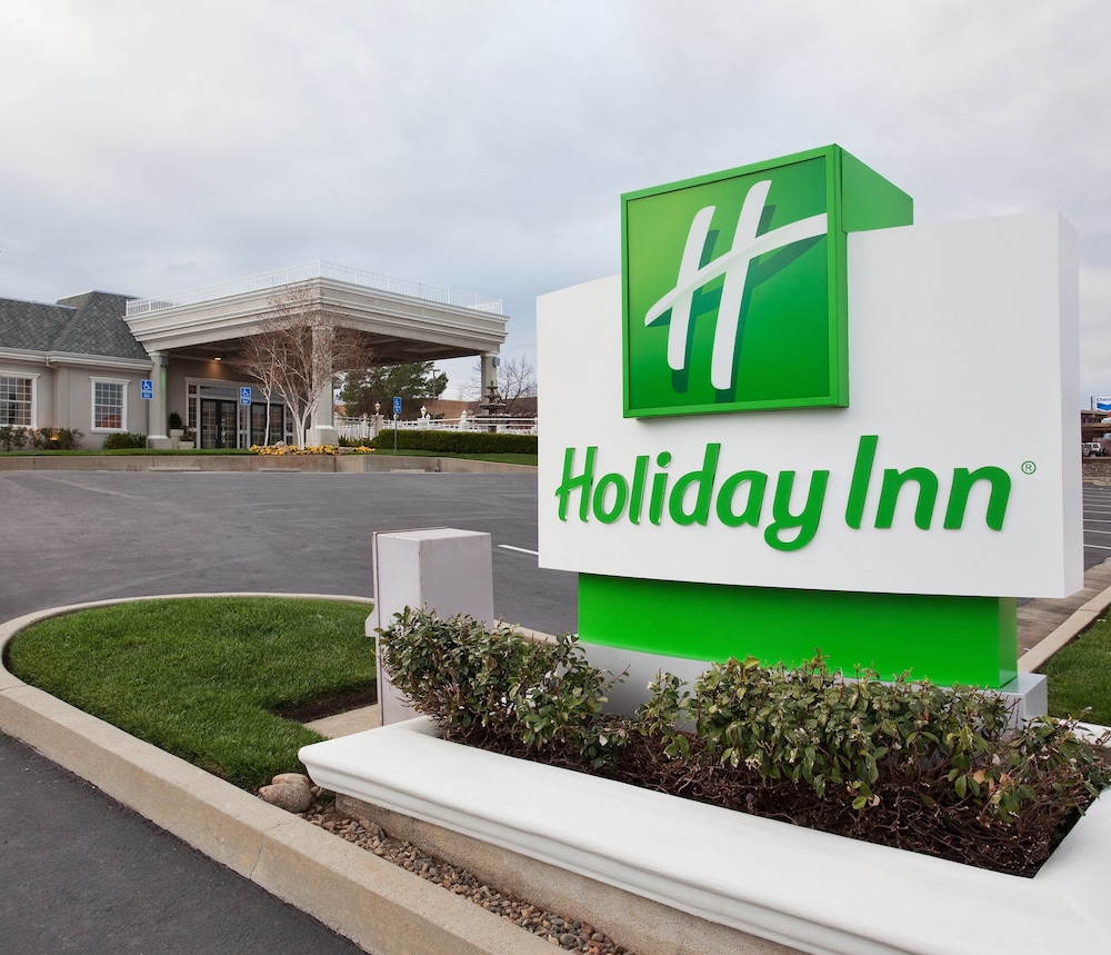 Holiday Inn Redding by IHG - photo 69
