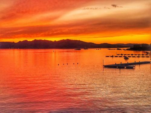Appartamento vista mare a La Maddalena — 4-Star Luxury Hotel in La Maddalena, Italy