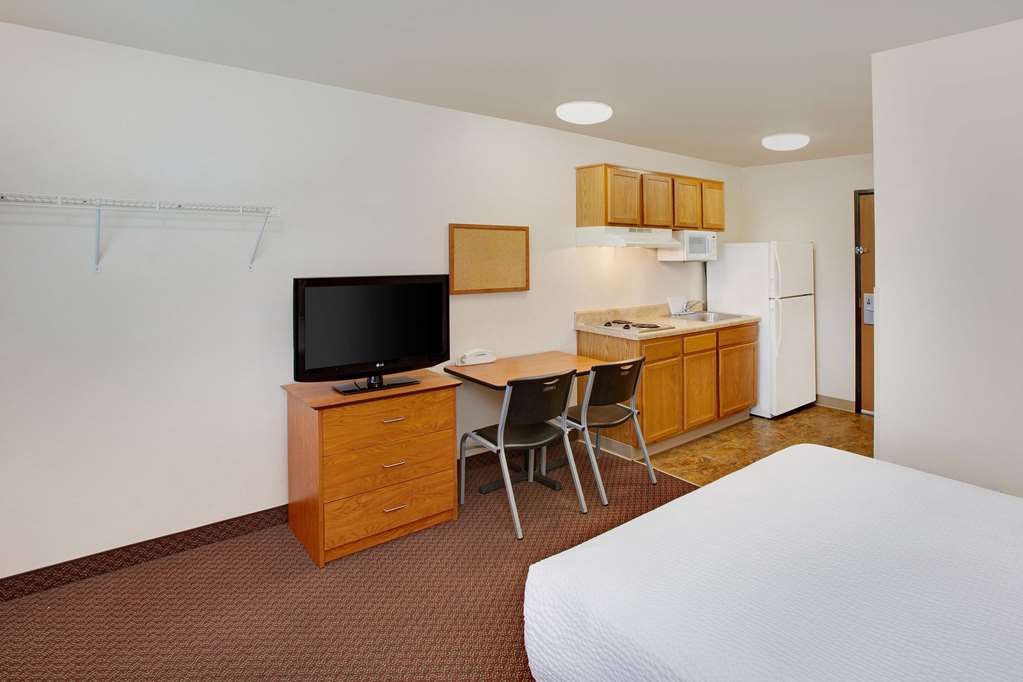 WoodSpring Suites Houston I 10 West - photo 7