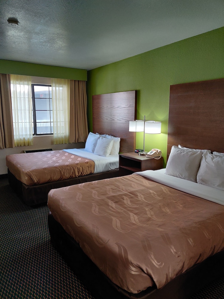 Econo lodge Flagstaff East I 40 - photo 7