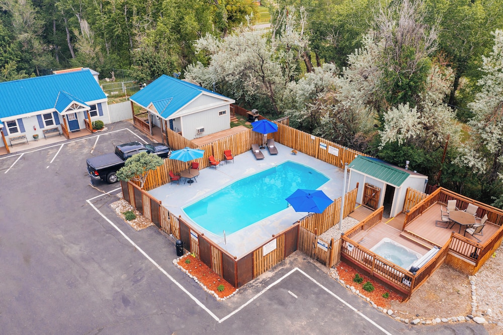 Salida Inn & Monarch Suites - photo 99