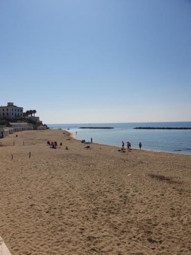 La Dolce Vita Alloggio Turistico — 4-Star Luxury Hotel in Santa Marinella, Italy