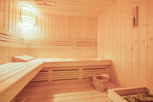 Chatka Zuzia w Bieszczadach in Polanczyk, Poland