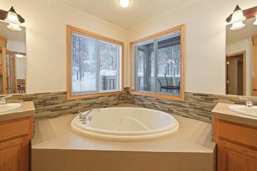 9 Hoodoo - photo 8