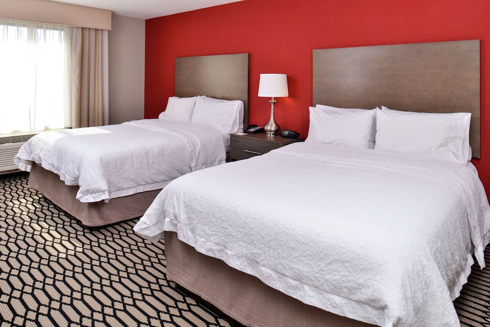 Hampton Inn Middletown - photo 12