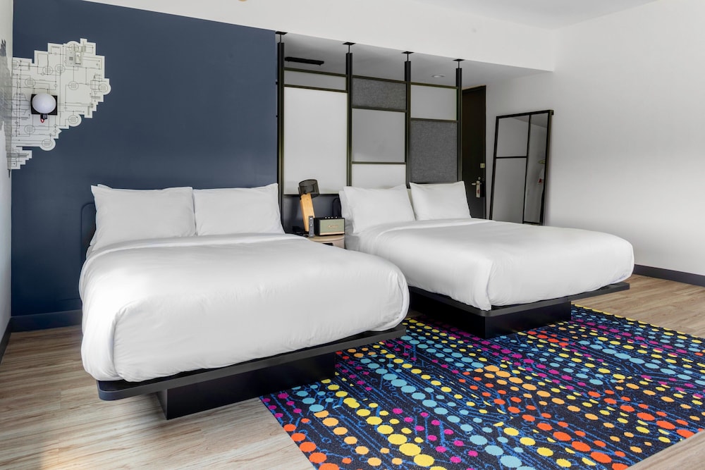 Aloft Nashville Airport - photo 2