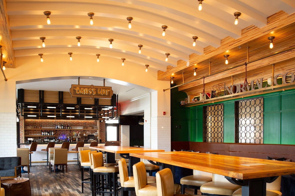 Hotel Indigo Hattiesburg by IHG - photo 31