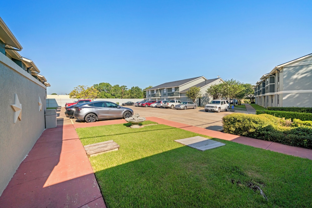 Americas Best Value Inn & Suites Brenham - photo 50