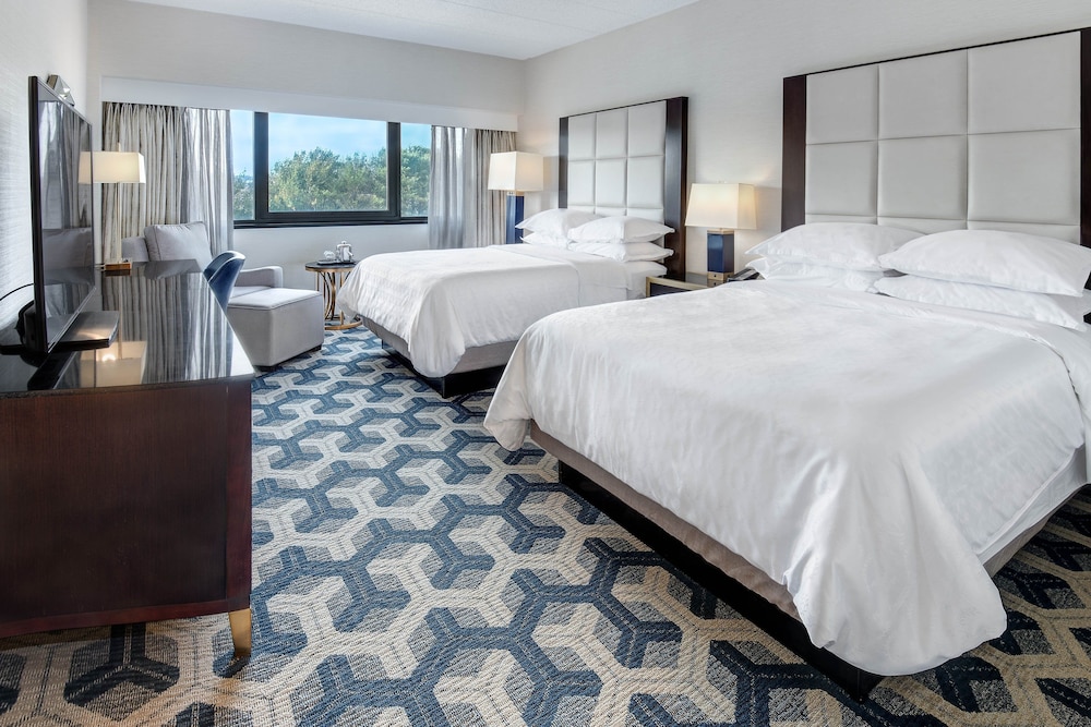 Sheraton Eatontown Hotel — hotel in Eatontown
