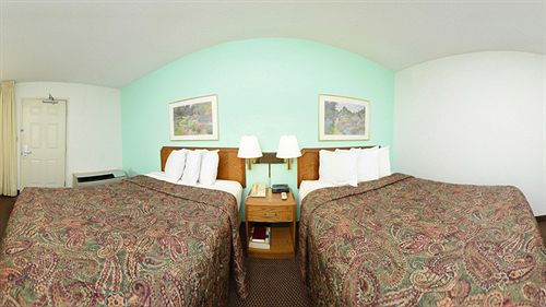 Americas Best Value Inn & Suites Overland Park Kansas City Closed - photo 16