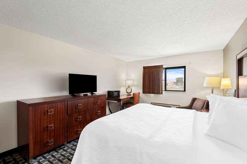SureStay Hotel by Best Western Manchester - photo 10