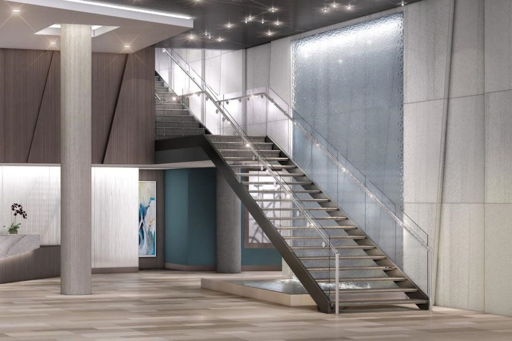 Global Luxury Suites Crystal City - photo 2