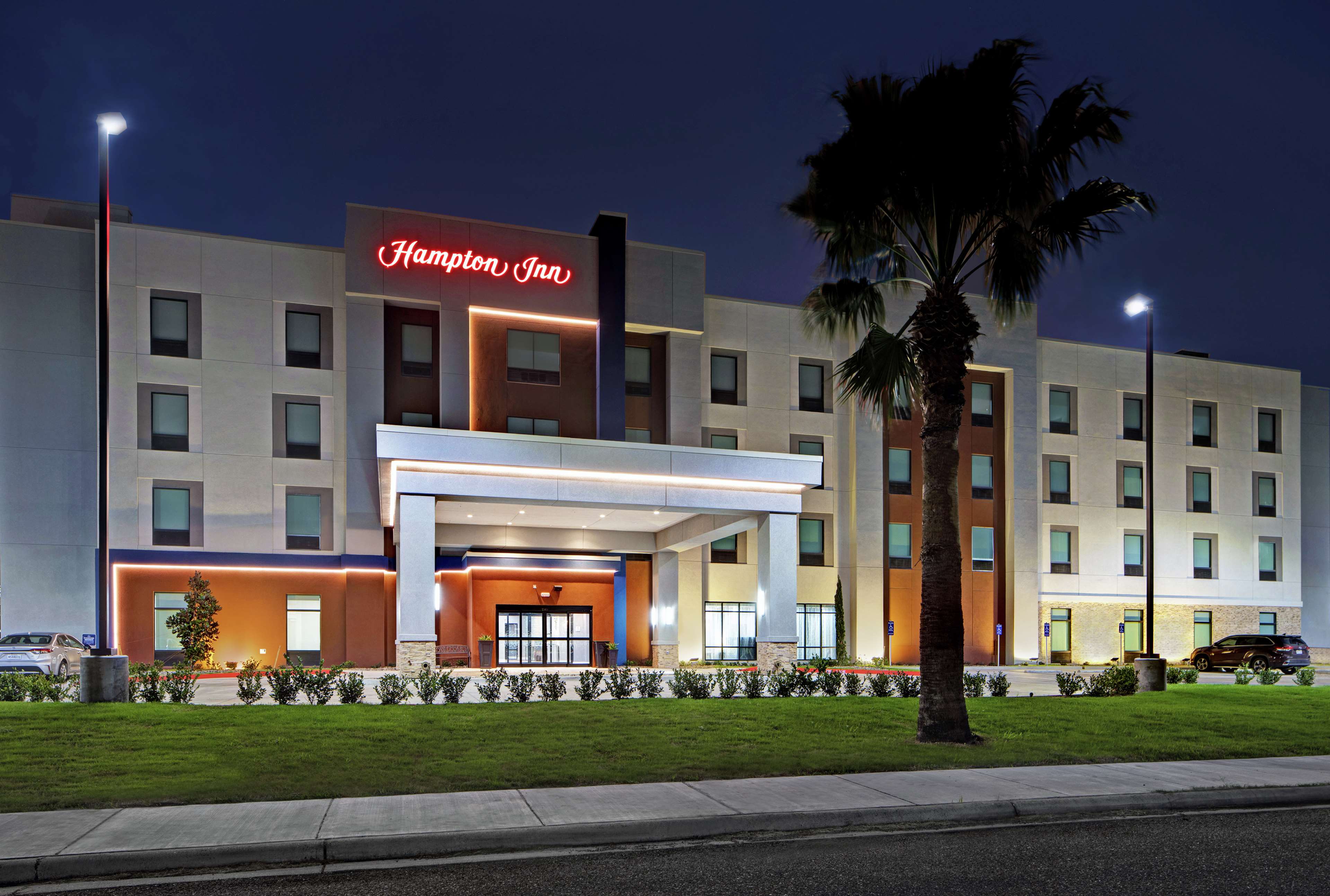 Hampton Inn Weslaco - photo 4