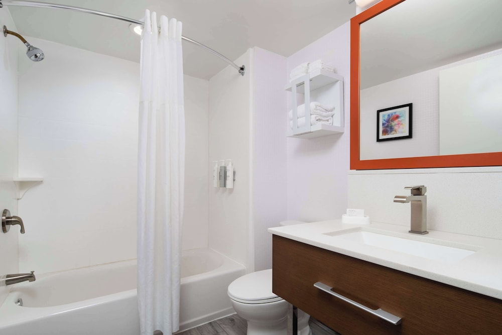 Hampton Inn Norfolk Virginia Beach - photo 21
