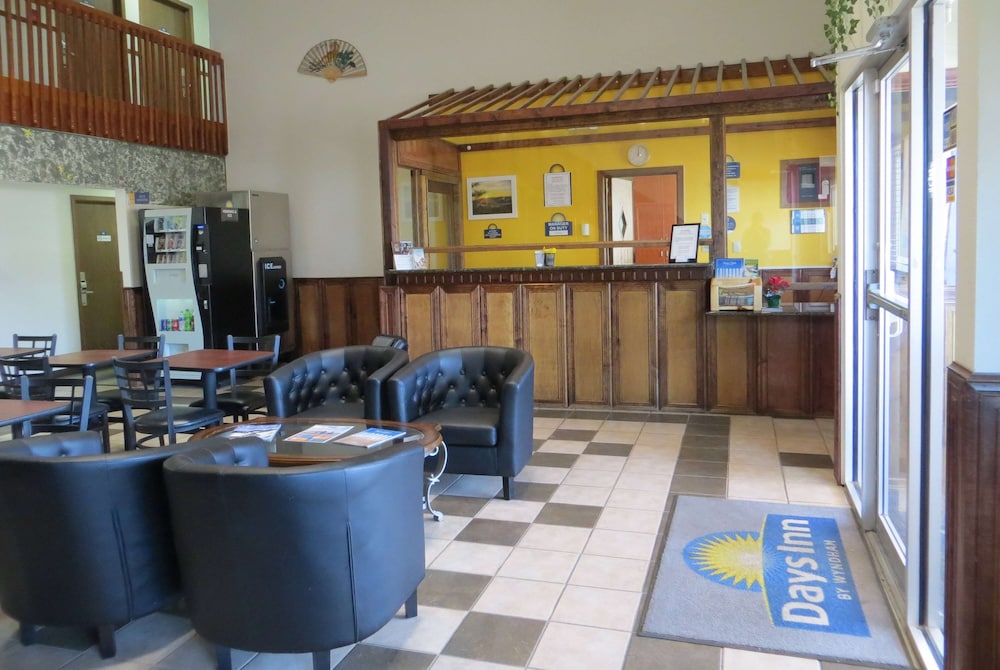 Days Inn by Wyndham Alamosa - photo 45