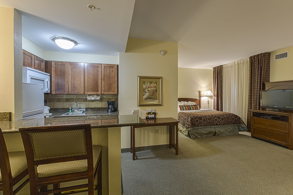 Staybridge Suites Harrisburg an IHG Hotel - photo 4