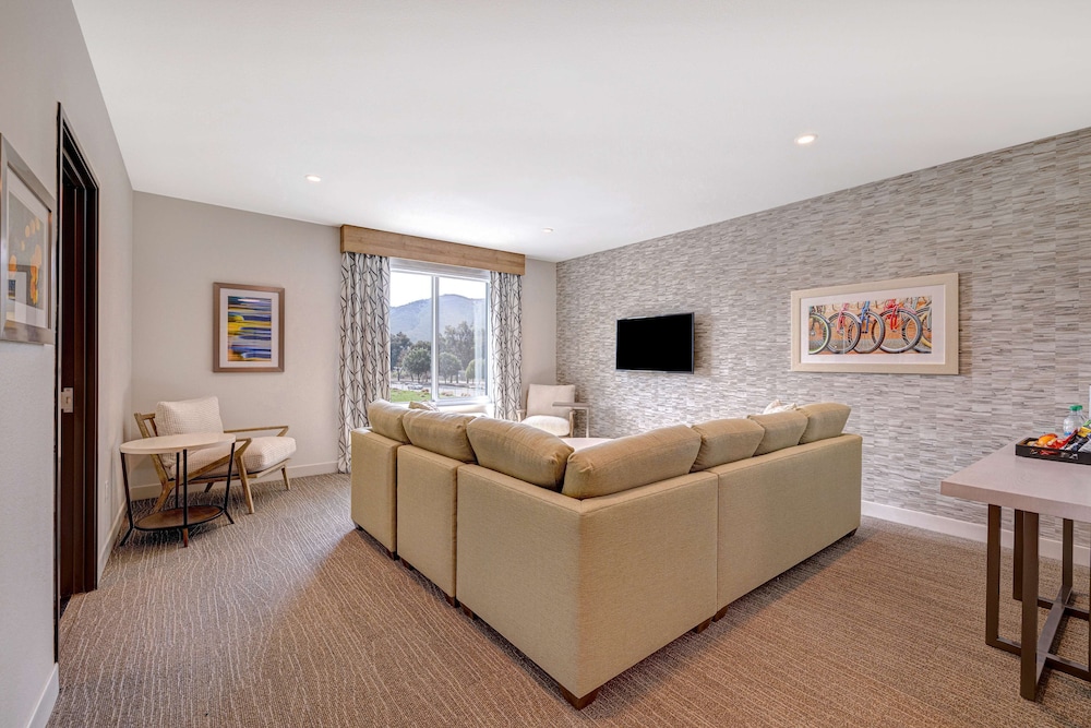 Hilton Garden Inn Temecula CA - photo 28