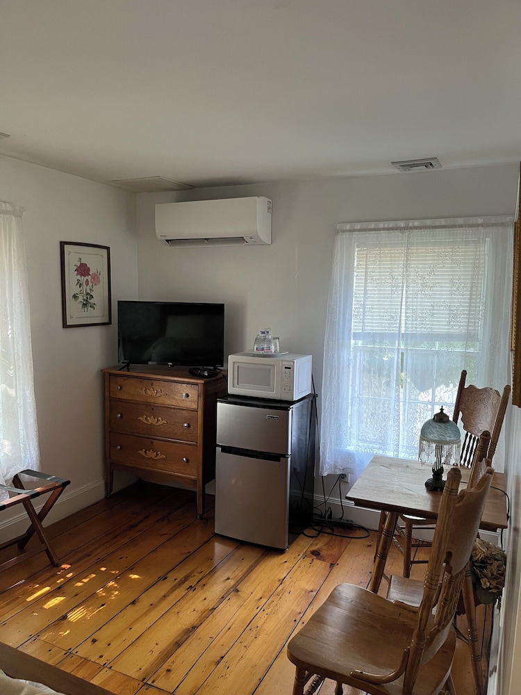 Old Orchard Beach Inn - photo 85