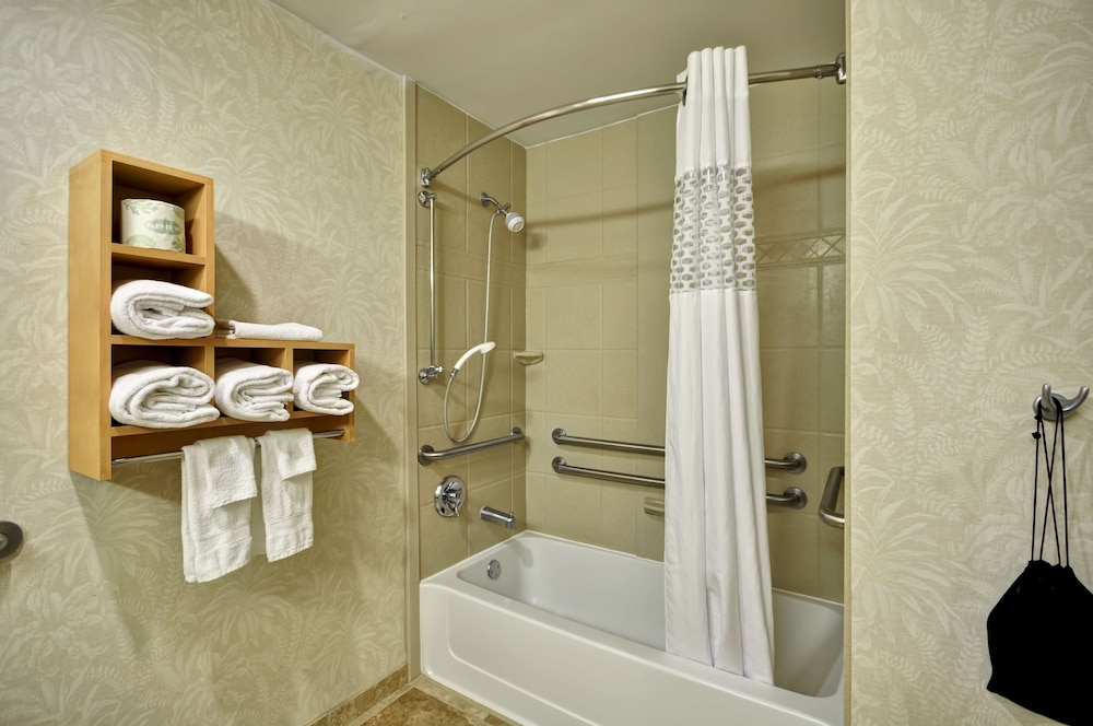 Hampton Inn & Suites Charleston Mt. Pleasant Isle Of Palms - photo 26