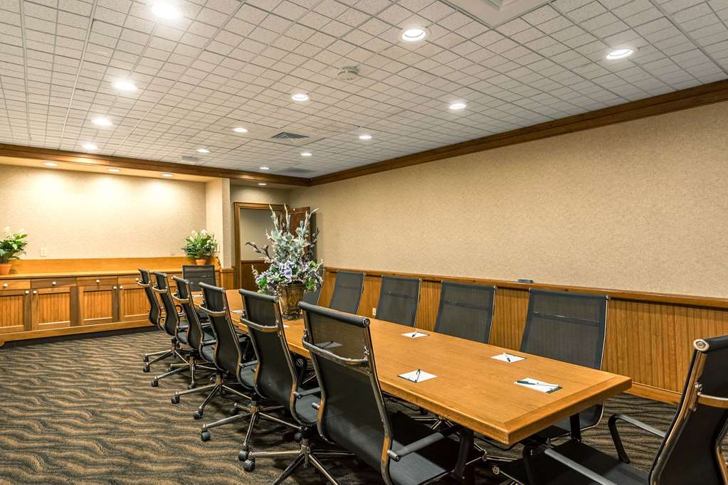 Quality Inn & Suites Baton Rouge West Port Allen - photo 26