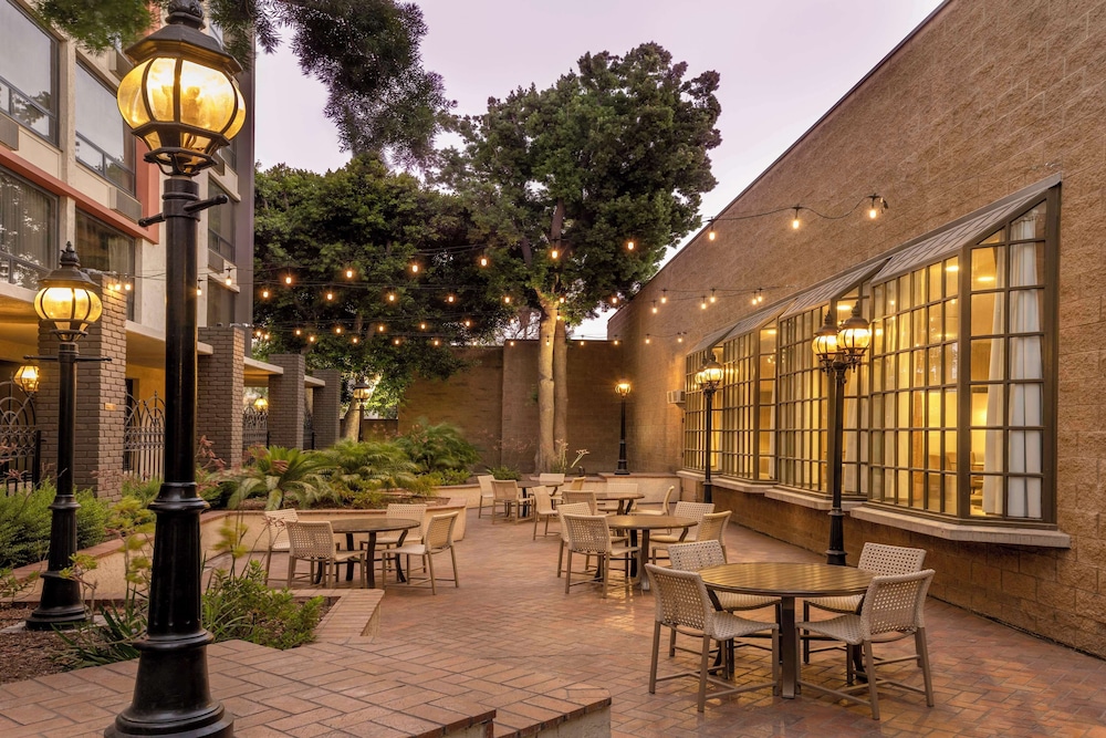 DoubleTree by Hilton Hotel San Bernardino - photo 52