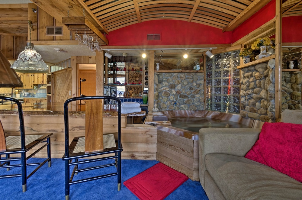Sugar Mountain Resort Condo w Pool Table & Views - photo 22