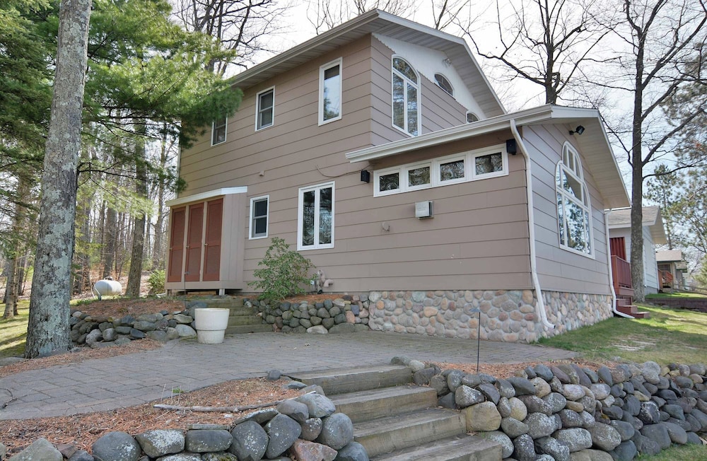 Sunset Shores Retreat - photo 27