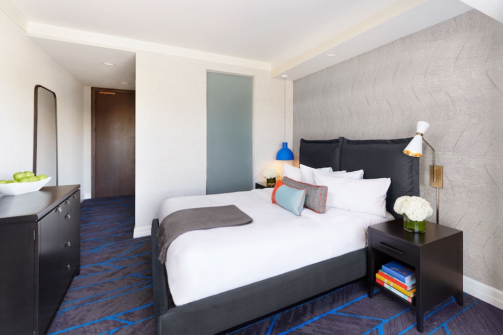 Hutton Hotel - photo 11