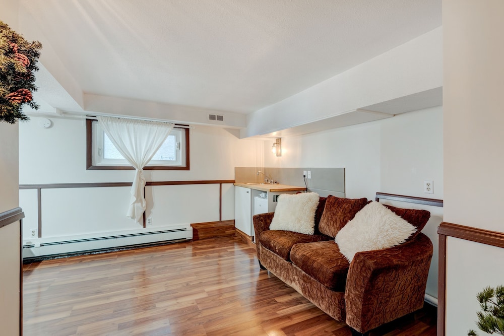 Otter Basement in Banff, Canada