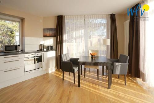 Barons Residenz Ferienwohnung 6 — 4-Star Luxury Hotel in Borkum, Germany