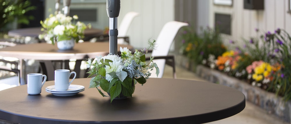 Earthbox Inn & Spa - photo 39
