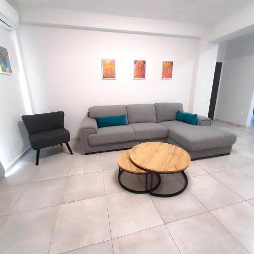 Sea Breeze Central 2bed