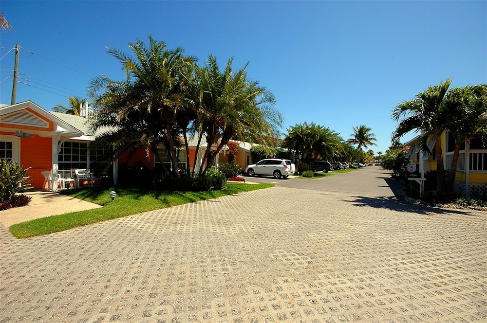 Tradewinds Beach Resort - photo 62