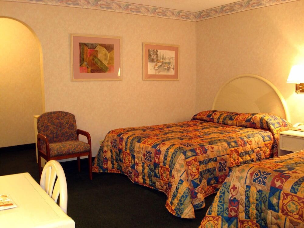 O'Hare Inn & Suites - photo 6