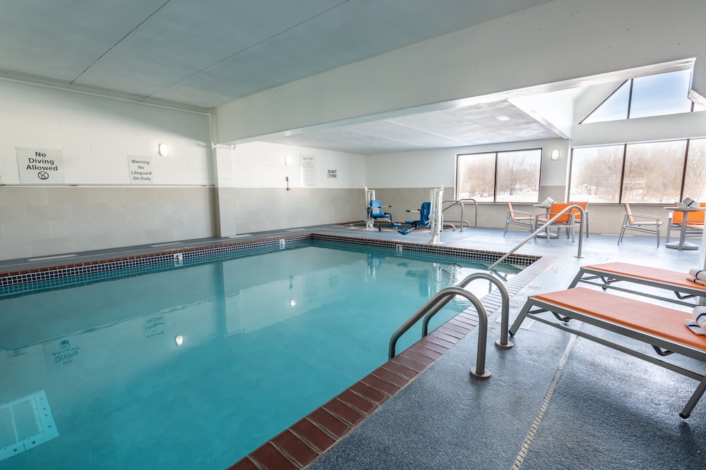 Holiday Inn Express Minneapolis Coon Rapids Blaine by IHG - photo 9