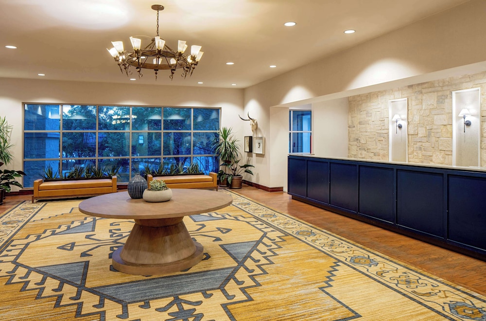 Hilton San Antonio Hill Country - photo 3