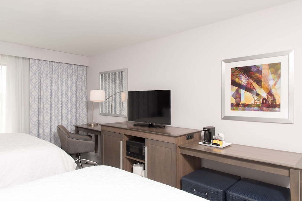 Hampton Inn & Suites Michigan City - photo 12