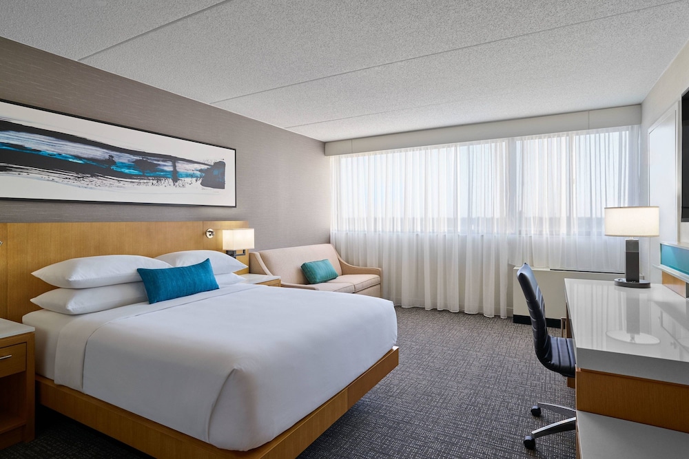 Delta Hotels by Marriott Muskegon Convention Center - photo 12