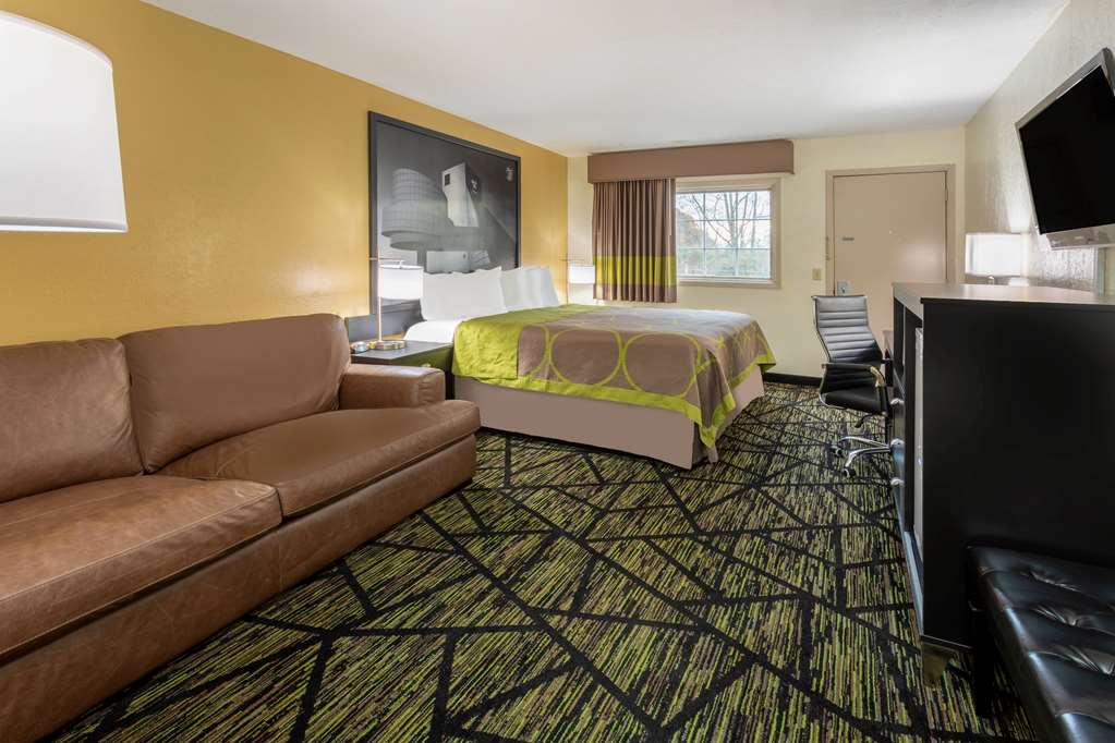 Super 8 By Wyndham Wooster - photo 21