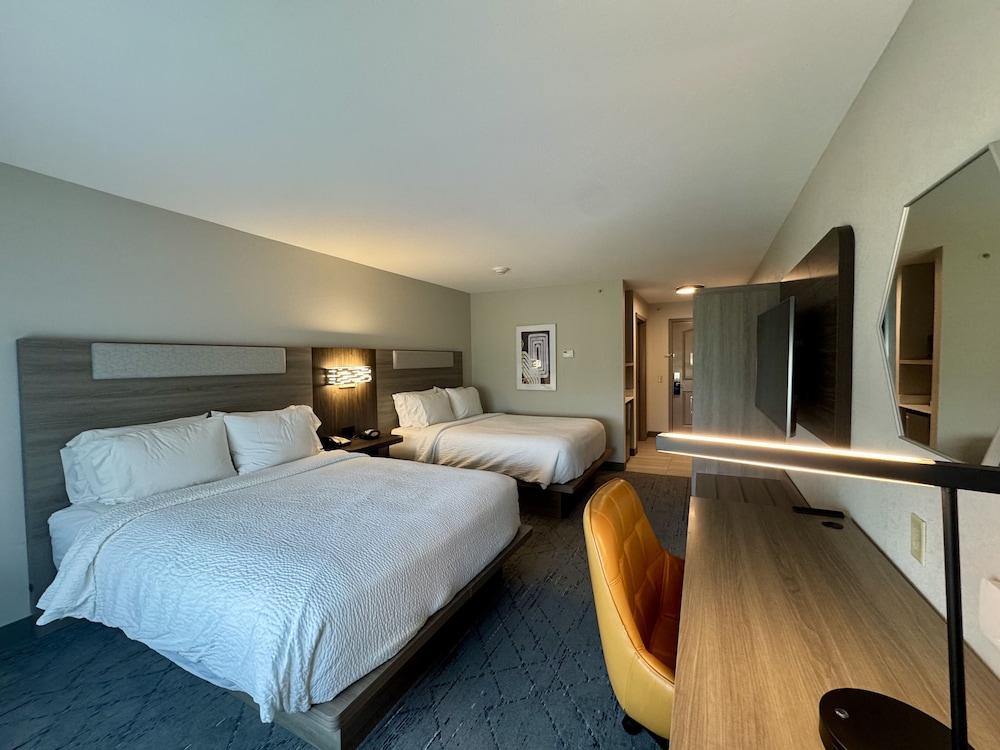 Holiday Inn Express Hotel & Suites Limerick Pottstown by IHG - photo 20