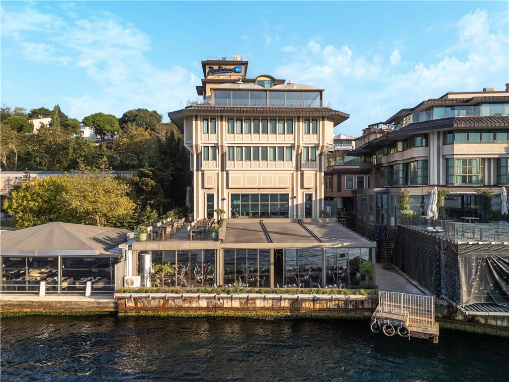 Radisson Blu Bosphorus Hotel Istanbul — 5-Star Luxury Hotel in Istanbul, Turkey