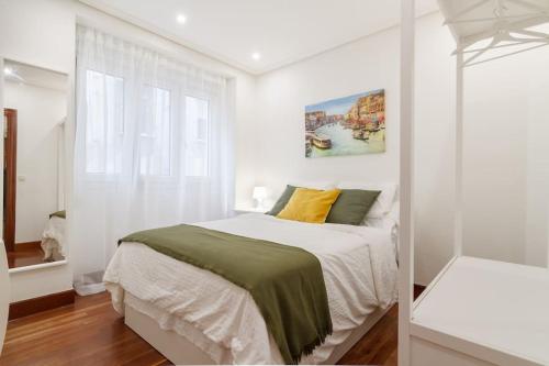 Cultura y gastronomA a en el Casco Viejo in Bilbao, Spain