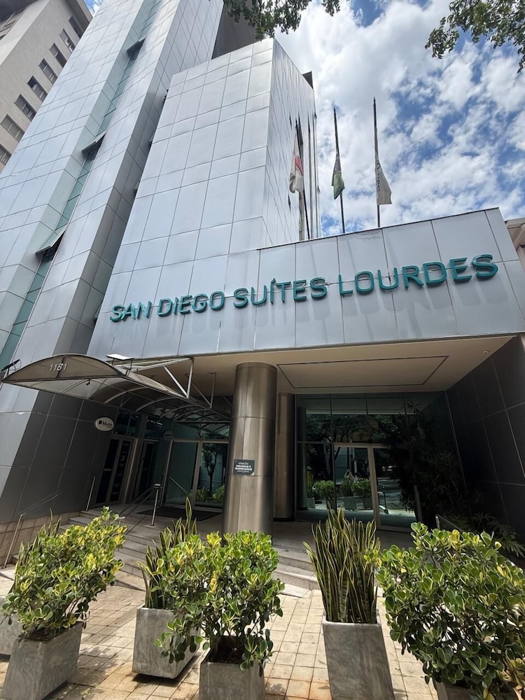 San Diego Suítes Lourdes Oficial — 4-Star Luxury Hotel in Belo Horizonte, Brasil
