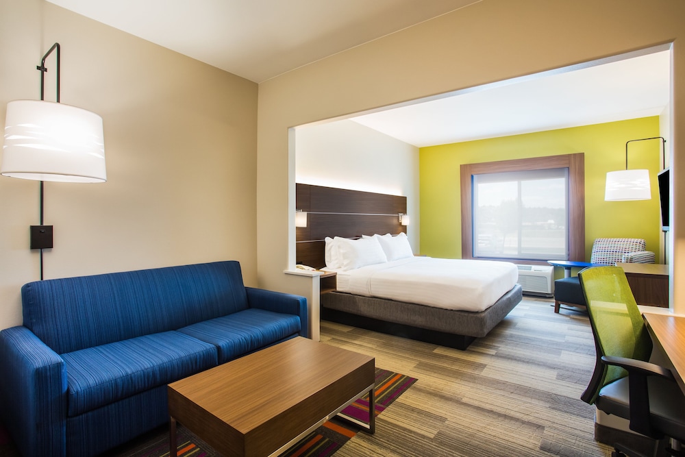 Holiday Inn Express & Suites Cedar City by IHG - photo 24