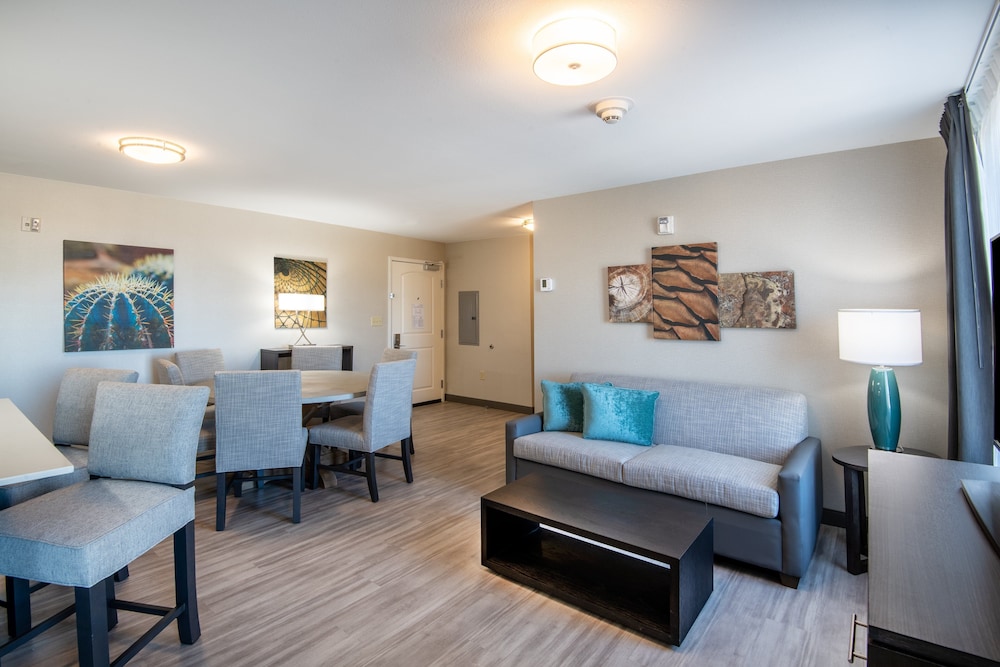 Staybridge Suites Scottsdale Talking Stick by IHG - photo 14