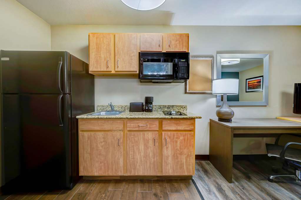 Studio 6 Lenexa KS Overland Park - photo 18