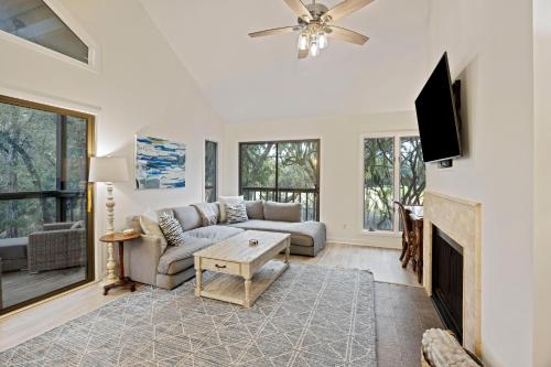 PS4552: 4552 Parkside Villa — 4-Star Luxury Hotel in Kiawah Island, United States