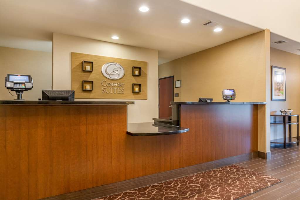 Comfort Suites Stone Oak - photo 6